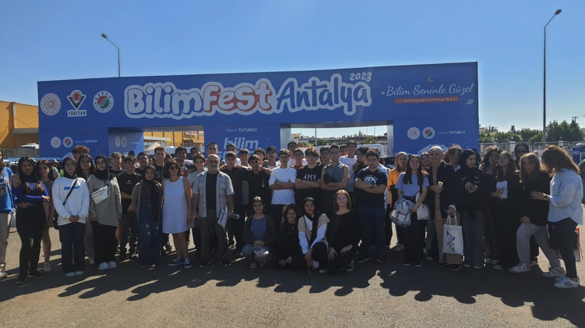 Bilimfest Antalya Fuarına Gezi Düzenledik